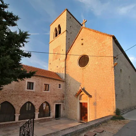 D Large With Big Terrace Next To The